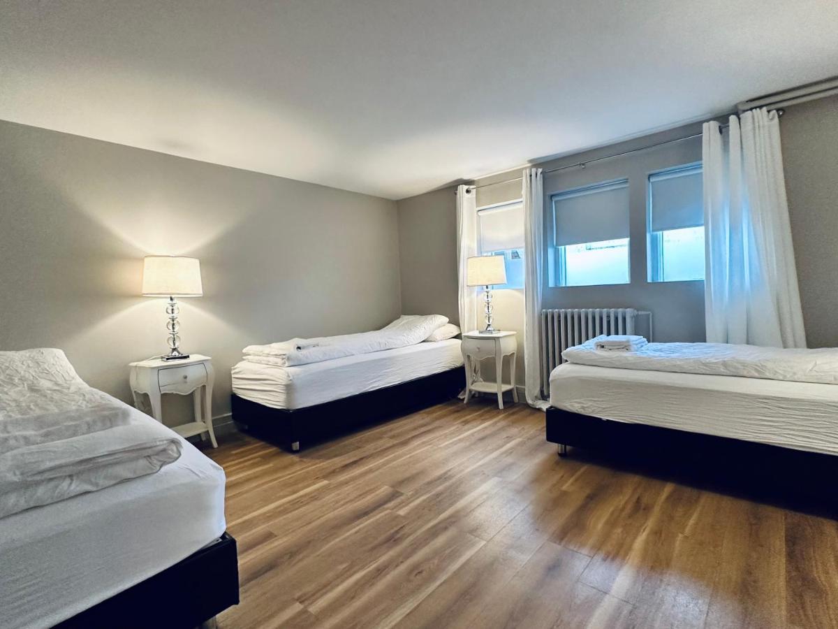 Castle Inn Apartments - Downtown Keflavik Bagian luar foto